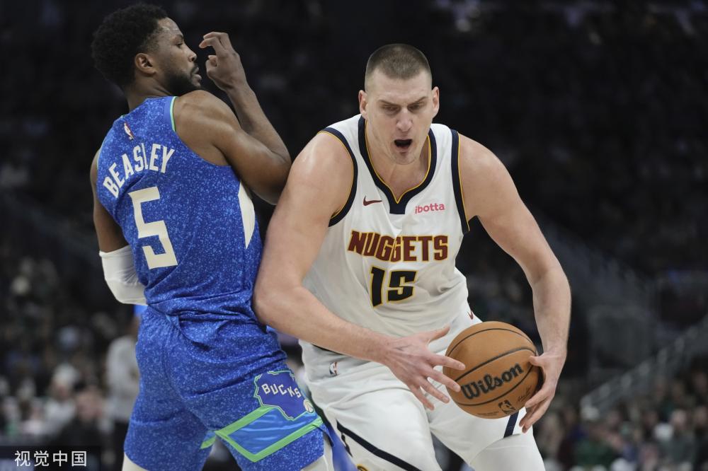 锋线球员在 锋线球员在