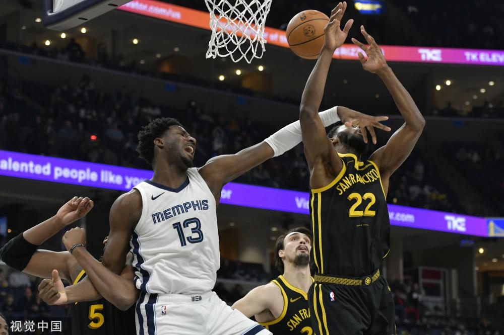 并投资于球 并投资于球